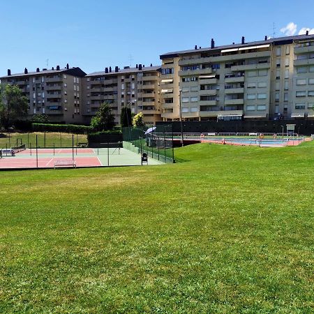 Oroel Jaca Exterior foto
